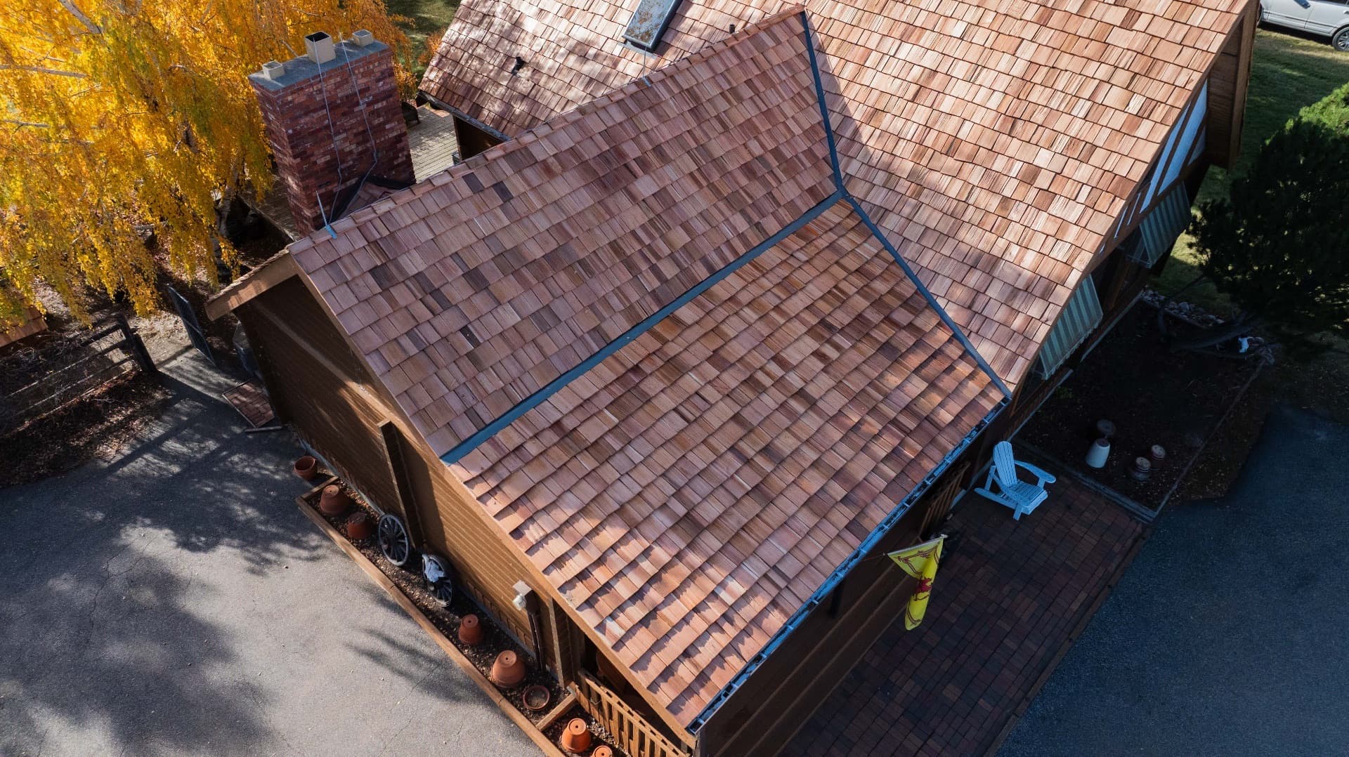 Cedar shingle roof Regina
