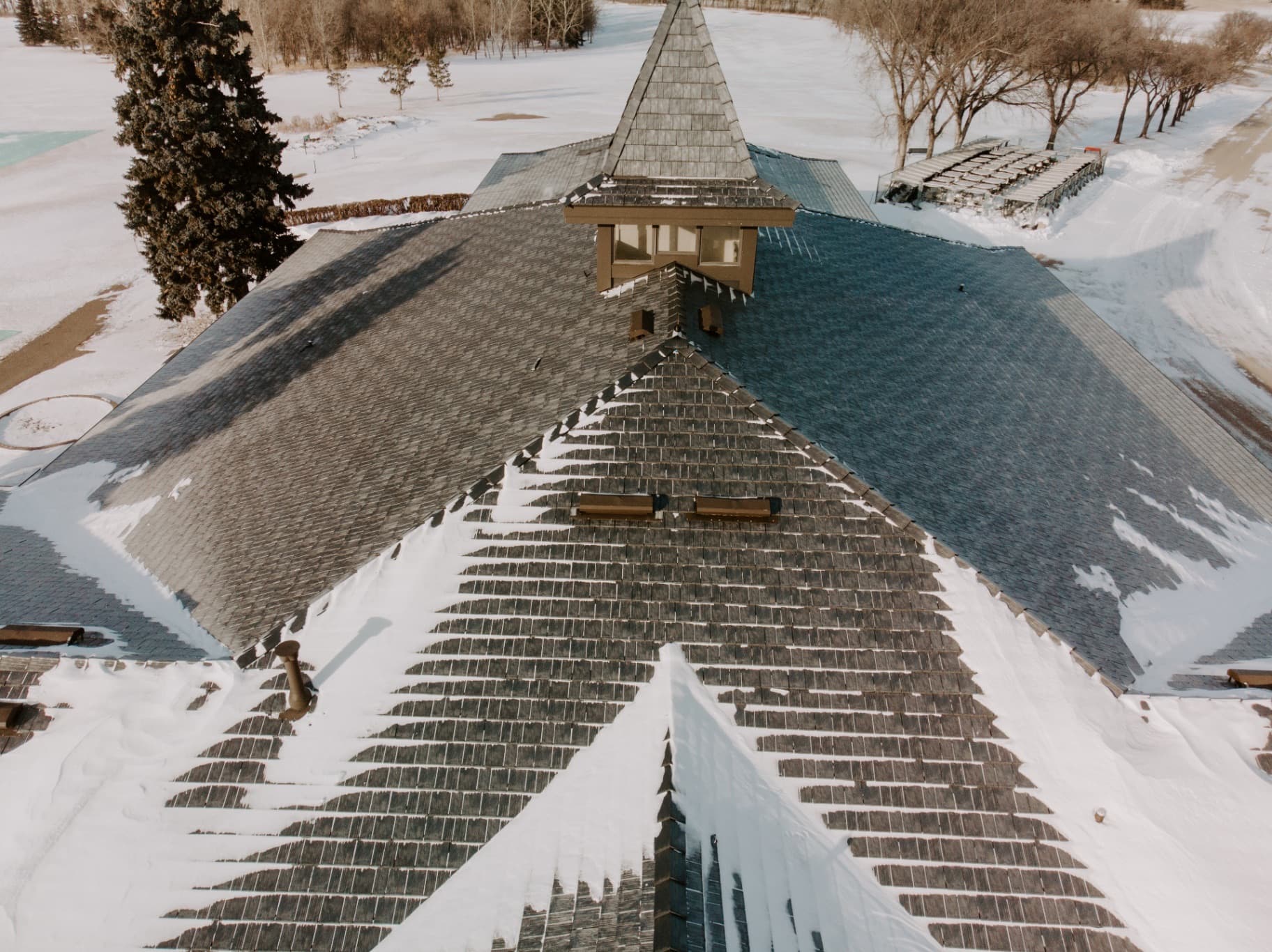 Rubber membrane roofing