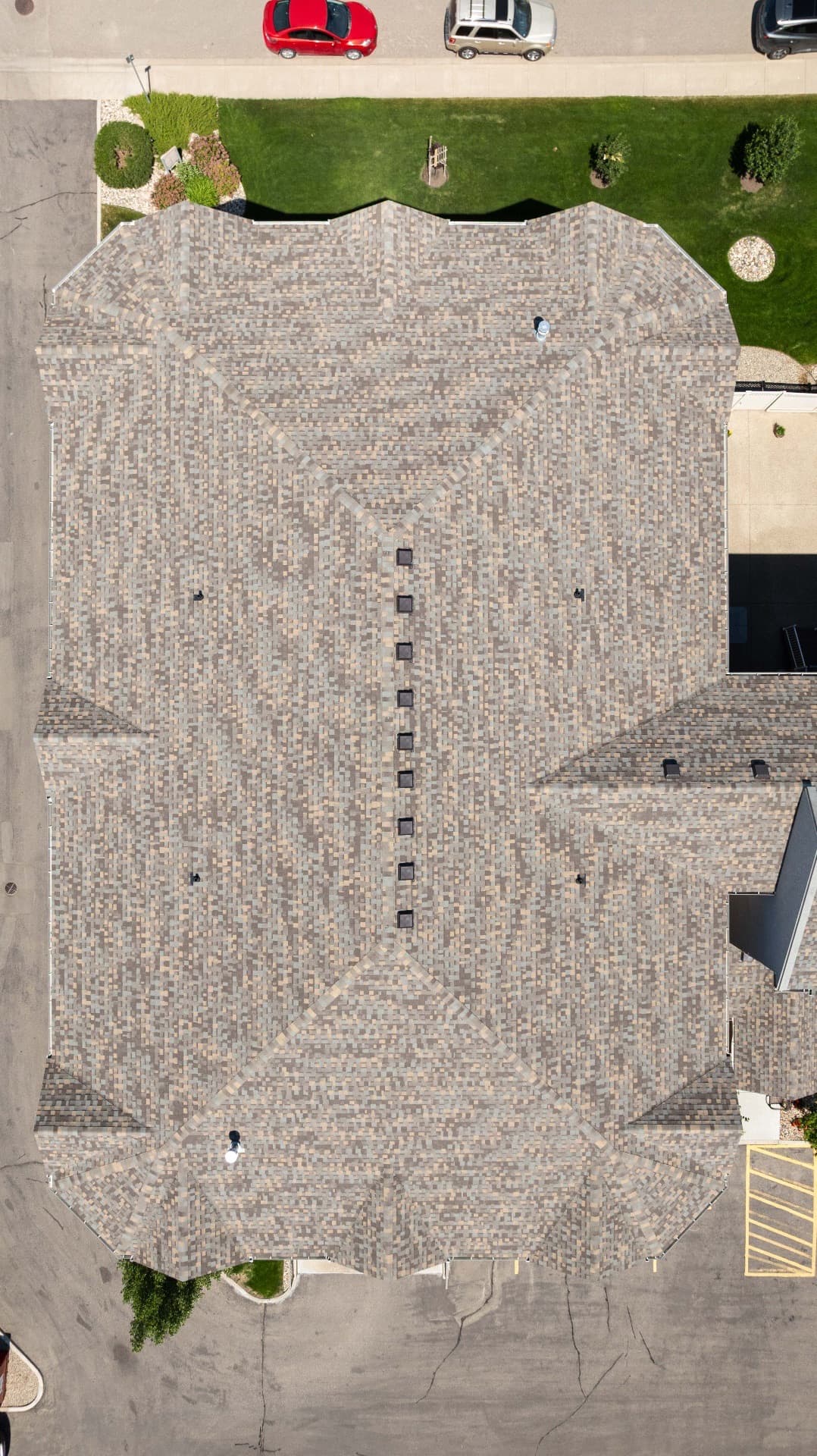 Completed shingle roof