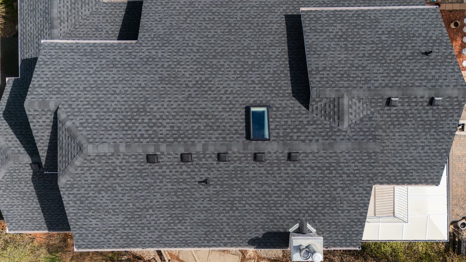 Completed shingle roof in Regina